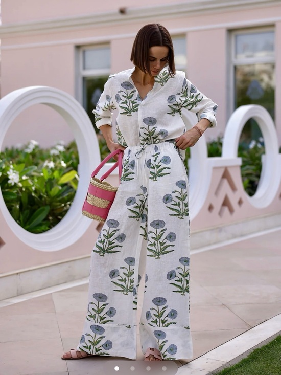 Maison marigold Pants - Maison Marigold Wide-Leg Linen Pants with a Green and Blue Floral Print